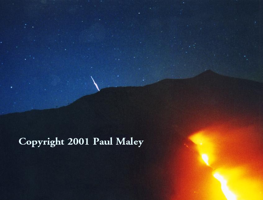 An Iridium satellite flares over Mt.Etna during a volcanic eruption! An Iridium satellite flares over Mt.Etna during a volcanic eruption!